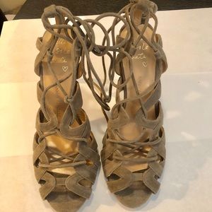 NWOT -Banana Republic Julie Suede Heeled Sandal